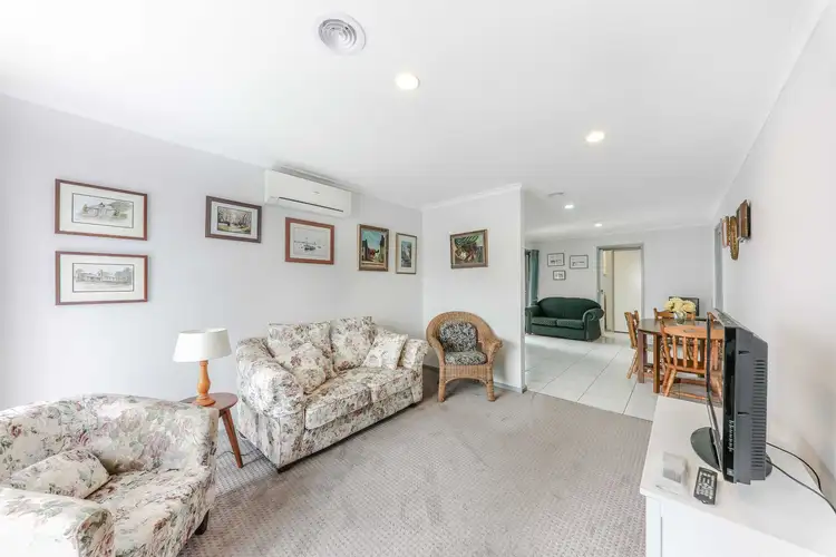 Sixth view of Homely house listing, 4 Harwood Place, Roxburgh Park VIC 3064