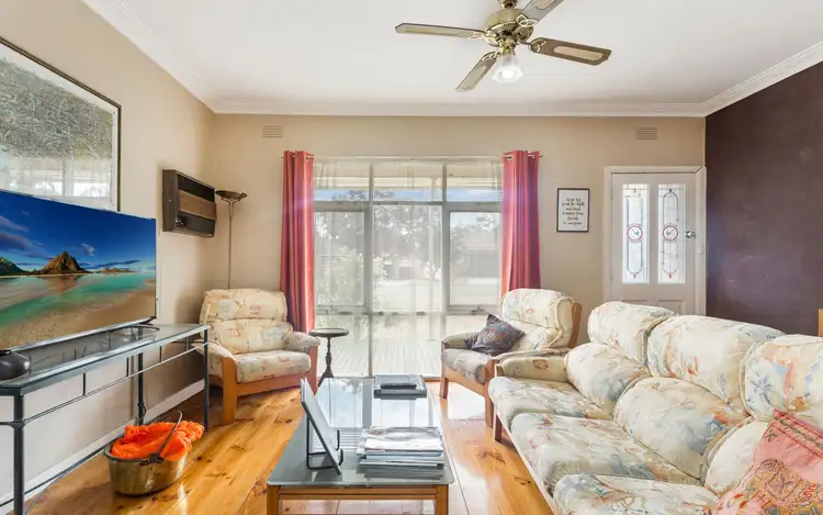 Second view of Homely house listing, 30 Wireless Street, Kangaroo Flat VIC 3555