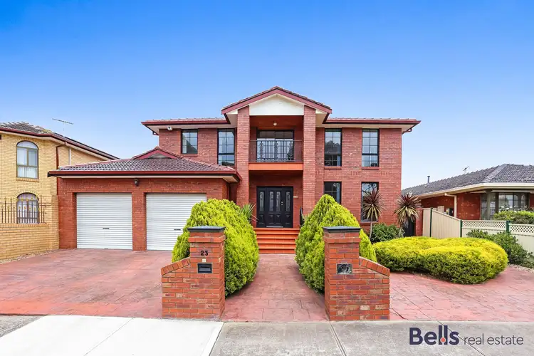 23 Lionheart Avenue, Taylors Lakes VIC 3038