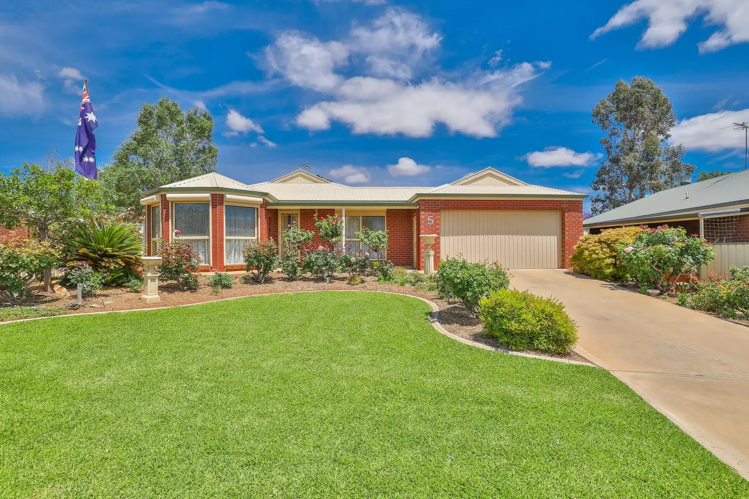 Main view of Homely house listing, 5 Cupper Grove, Merbein VIC 3505