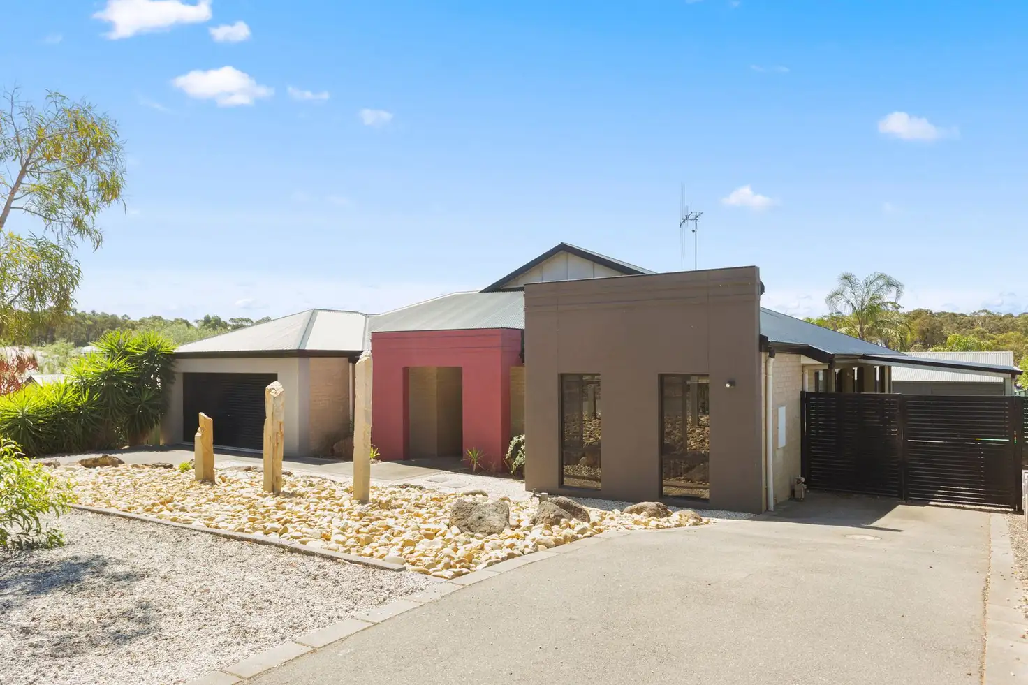 Main view of Homely house listing, 6 Needlewood Drive, Kangaroo Flat VIC 3555