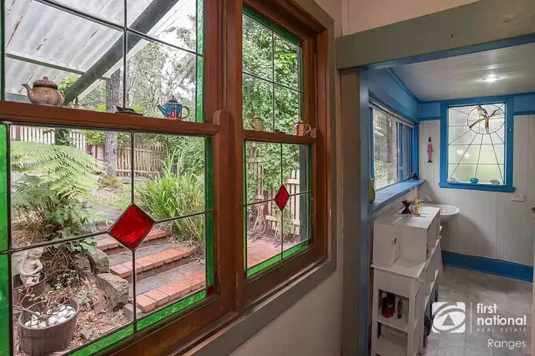 Fifth view of Homely house listing, 2 Grandview Crescent, Tecoma VIC 3160
