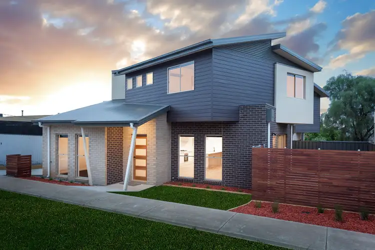 Second view of Homely townhouse listing, 25 Jennings Street, East Bendigo VIC 3550
