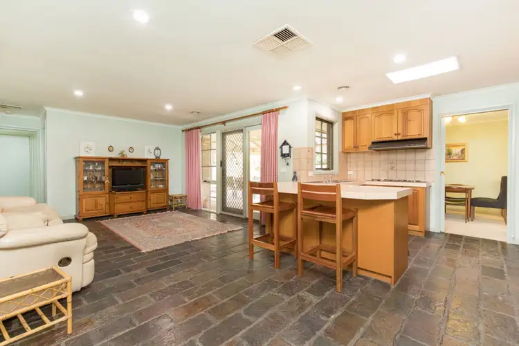 Seventh view of Homely house listing, 11 Ford Close, Mildura VIC 3500