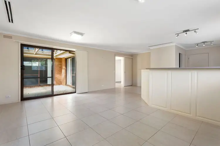 Fifth view of Homely house listing, 20 Cheriton Drive, Strathdale VIC 3550