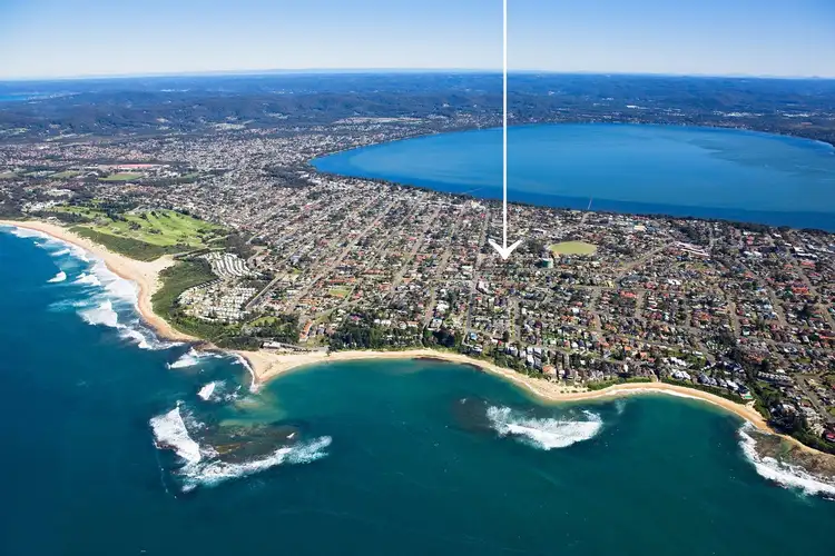 Third view of Homely villa listing, 7/40-44 Nirvana Street, Long Jetty NSW 2261