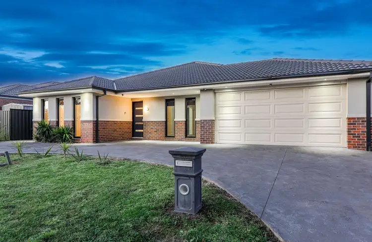 4 Korab Place, Roxburgh Park VIC 3064