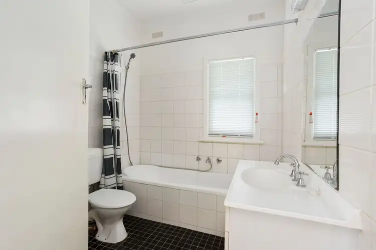 Sixth view of Homely house listing, 4 Broad Court, Kangaroo Flat VIC 3555
