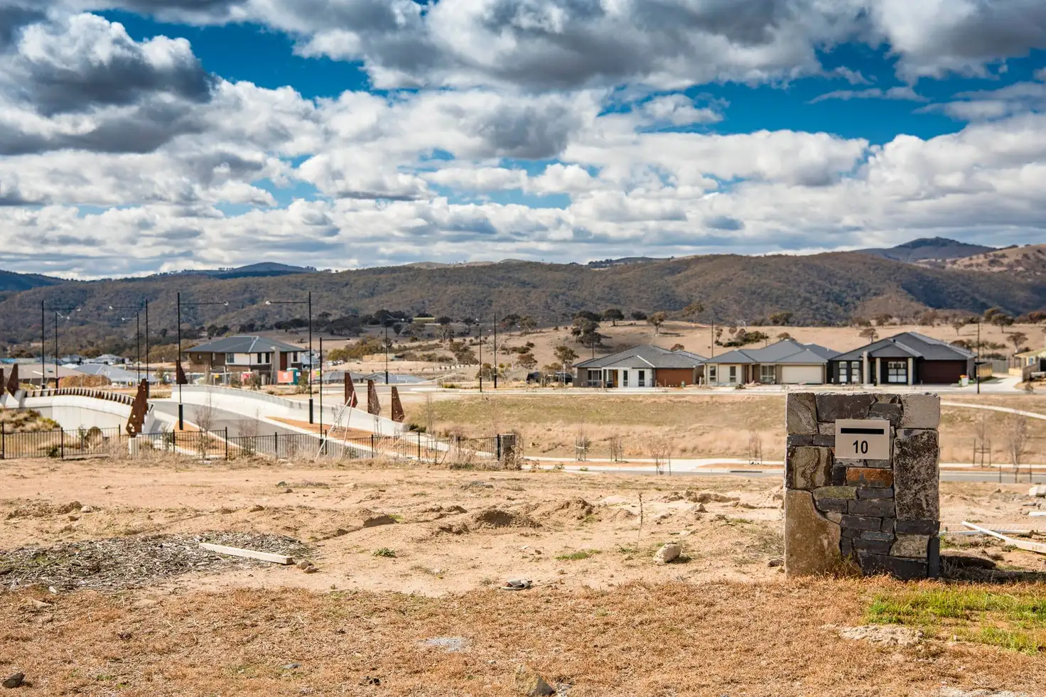 Main view of Homely house listing, 10 Goiser Loop, Googong NSW 2620