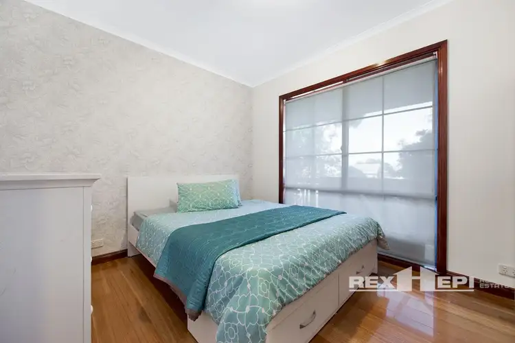 Fifth view of Homely house listing, 3 Candlebark Close, Hampton Park VIC 3976