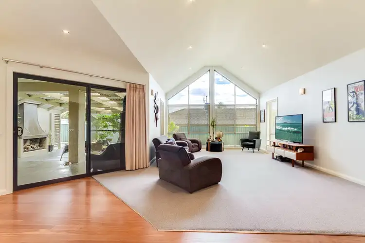 Second view of Homely house listing, 31 Northmoor Drive, Strathdale VIC 3550