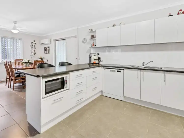 Fourth view of Homely apartment listing, 2/11 Illawong Street, Chevron Island QLD 4217