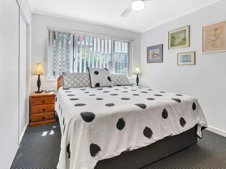 Fifth view of Homely apartment listing, 2/11 Illawong Street, Chevron Island QLD 4217