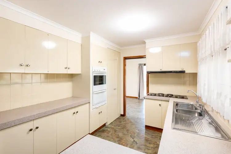 Fifth view of Homely house listing, 3 Clark Court, Mildura VIC 3500