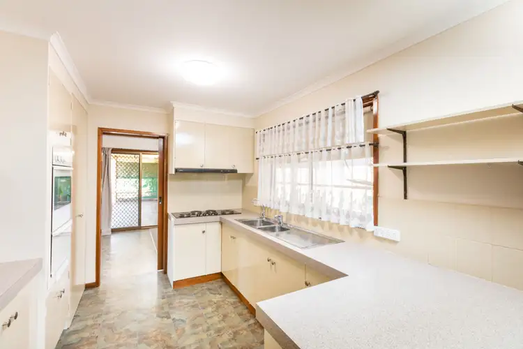 Sixth view of Homely house listing, 3 Clark Court, Mildura VIC 3500