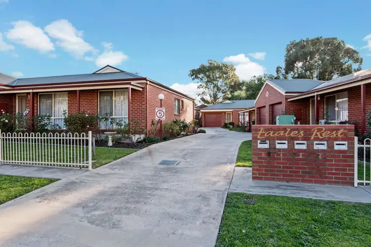 Main view of Homely house listing, 2/4-8 Market Street, Eaglehawk VIC 3556