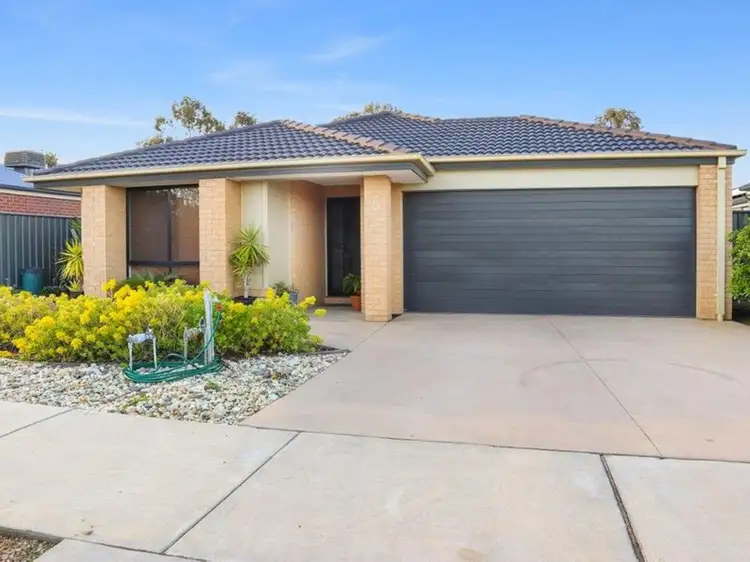 75 Kingston Drive, Eaglehawk VIC 3556
