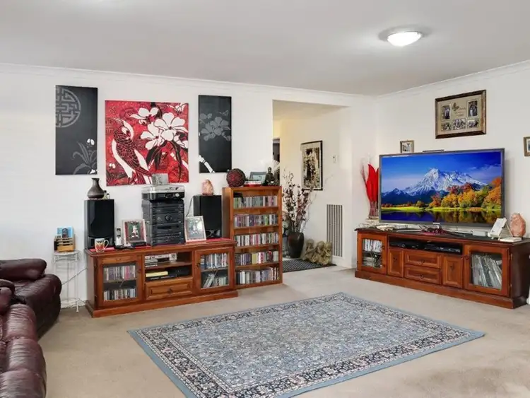 Second view of Homely house listing, 75 Kingston Drive, Eaglehawk VIC 3556