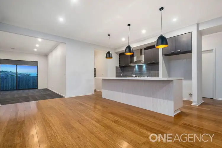 Fifth view of Homely house listing, 4 Jersey Drive, Sunbury VIC 3429