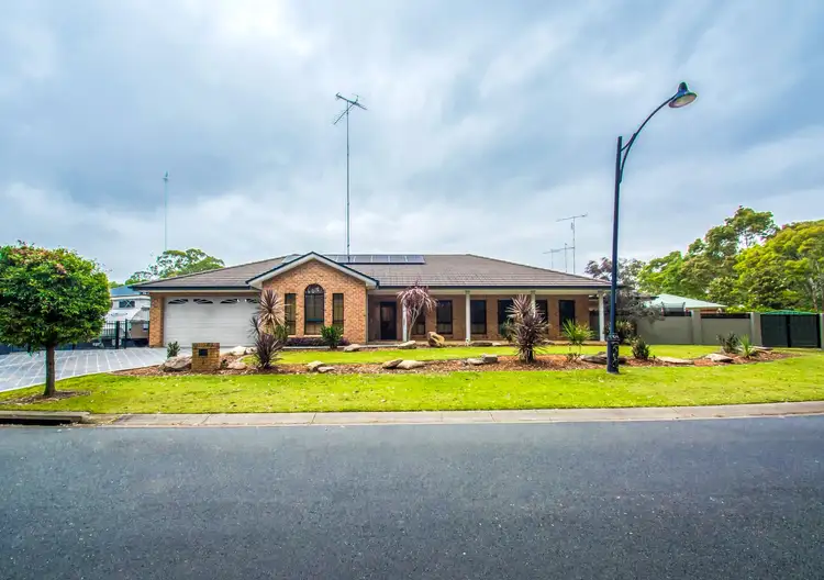 7 Woodbrook Grove, Glenmore Park NSW 2745