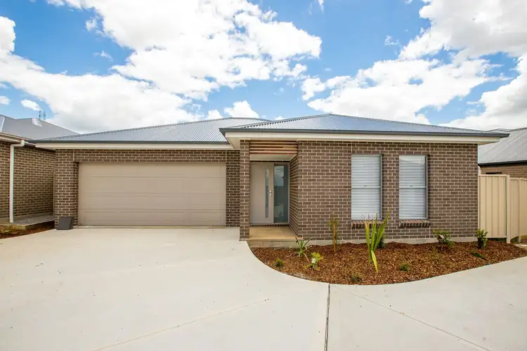 Main view of Homely villa listing, 4/31 Waterworks Road, Rutherford NSW 2320