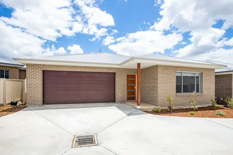 Main view of Homely villa listing, 5/31 Waterworks Road, Rutherford NSW 2320
