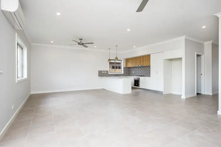 Fourth view of Homely villa listing, 5/31 Waterworks Road, Rutherford NSW 2320