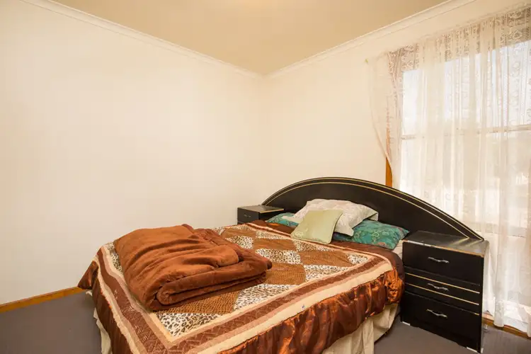 Sixth view of Homely house listing, 1 Ulmarra Place, Mildura VIC 3500