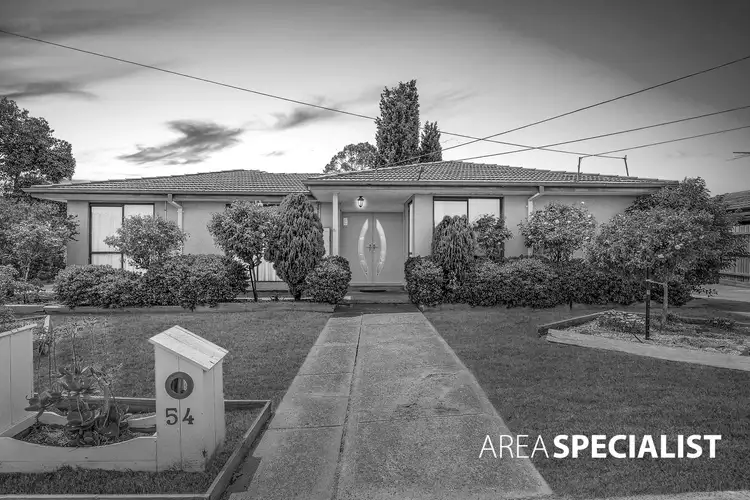 54 President Road, Albanvale VIC 3021