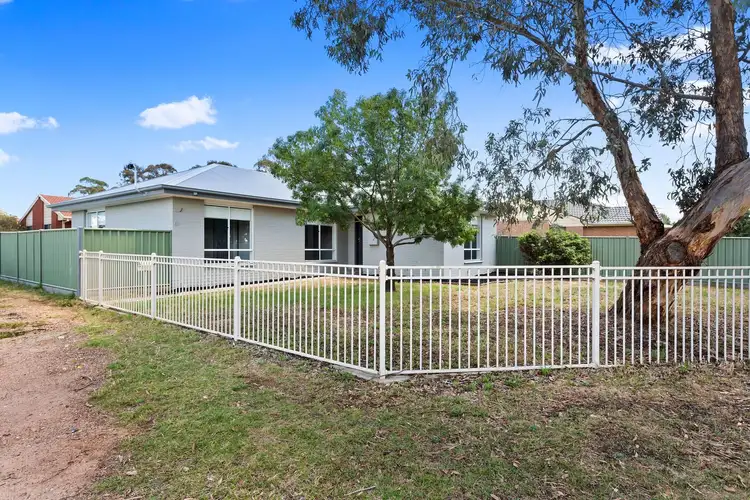 Second view of Homely house listing, 52 Thomas Street, Kangaroo Flat VIC 3555