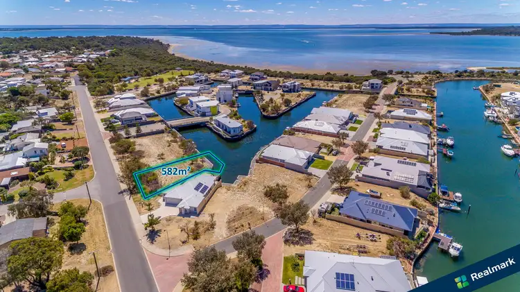 85 Queen Parade, Wannanup WA 6210