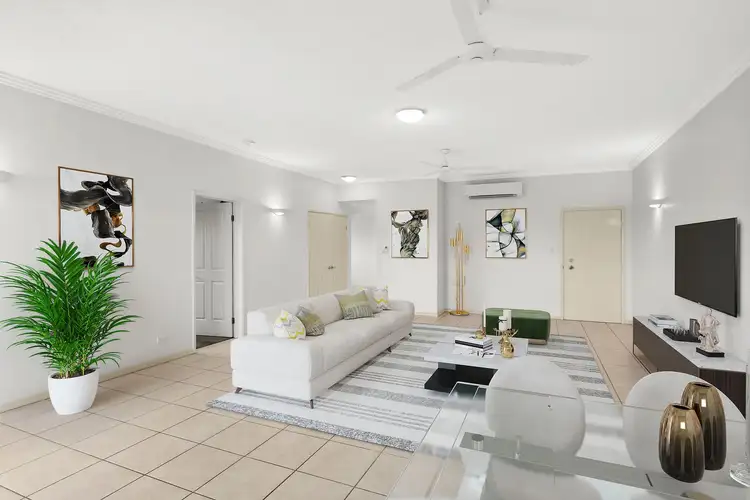 10/79 Spence Street, Cairns City QLD 4870