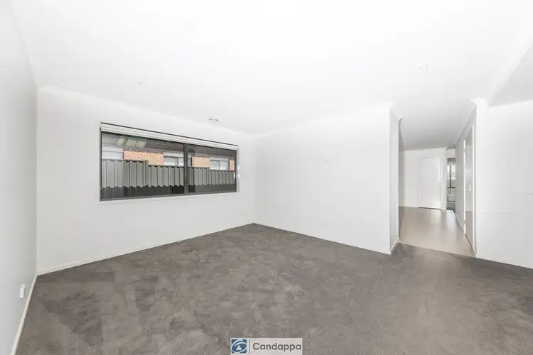 Sixth view of Homely house listing, 17 Chaucer Way, Drouin VIC 3818