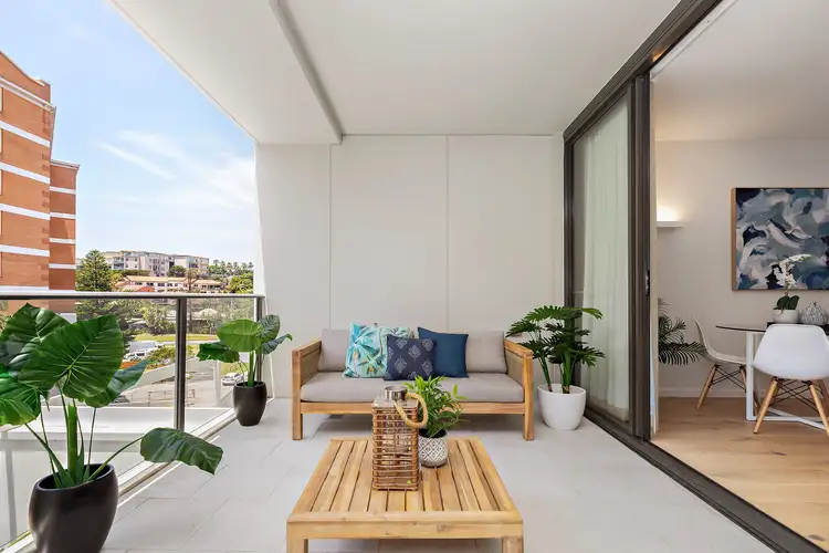 403/6 Pine Tree Lane, Terrigal NSW 2260
