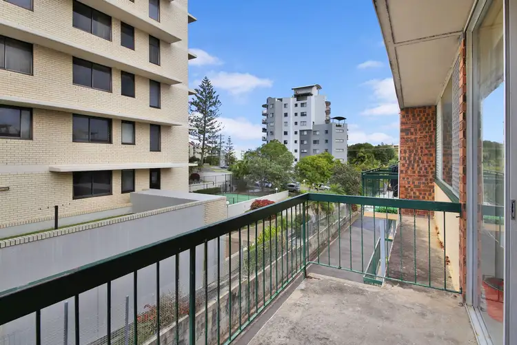 10/27 Burgess Street, Kings Beach QLD 4551
