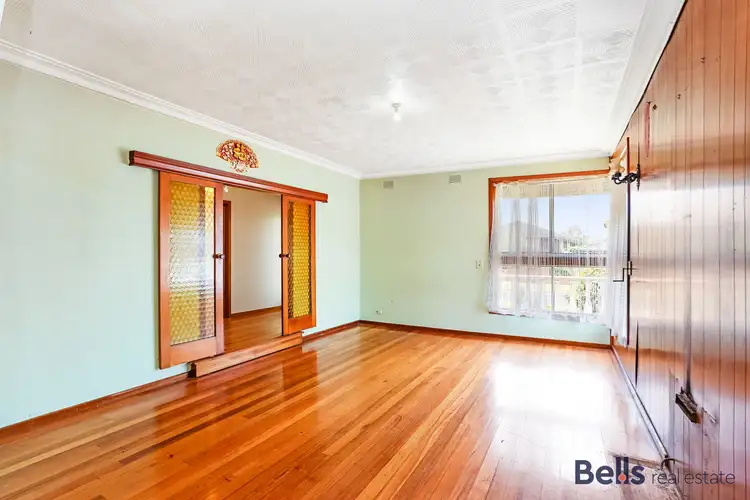Fifth view of Homely house listing, 7 Lorna Crescent, Sunshine West VIC 3020
