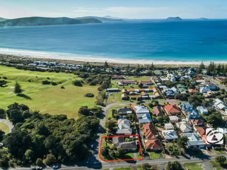1/40 Golf Links Road, Middleton Beach WA 6330
