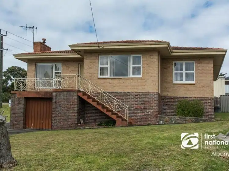 1 Melrose Street, Mount Melville WA 6330
