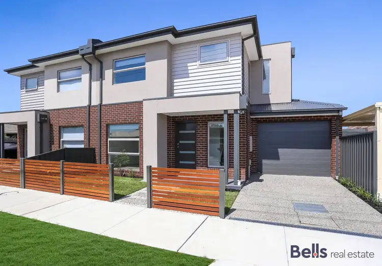 2B Baynton Avenue, Sunshine North VIC 3020
