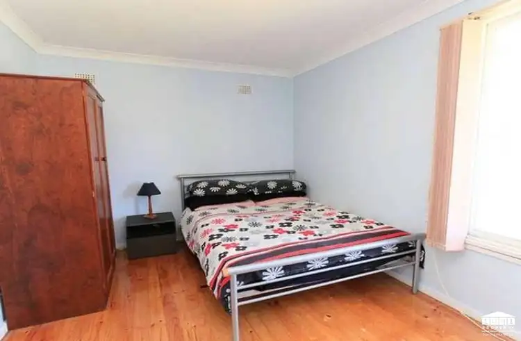 Second view of Homely house listing, 105 Kingstown Road, Woodberry NSW 2322