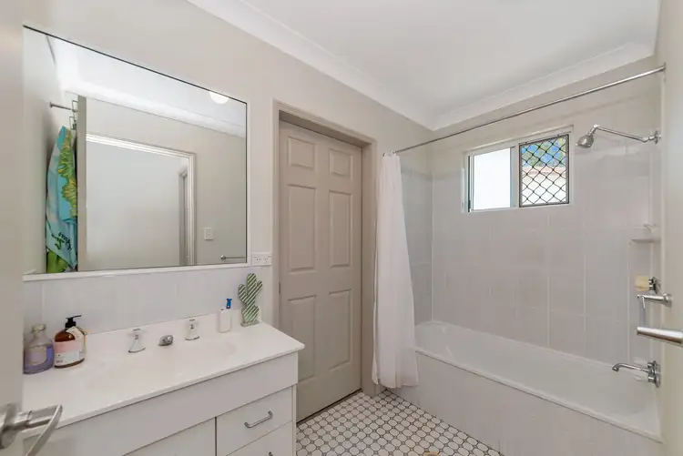 Fifth view of Homely house listing, 4 Woodlea Court, Kelso QLD 4815