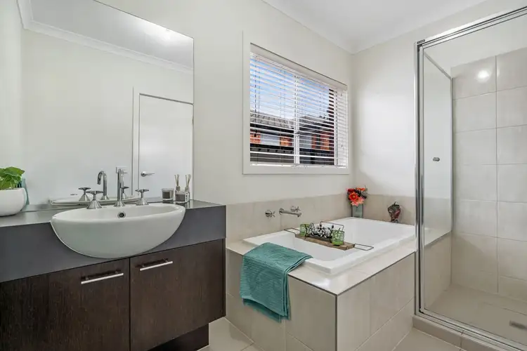 Sixth view of Homely house listing, 4 Woodford Street, Craigieburn VIC 3064