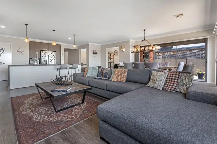Fifth view of Homely house listing, 51 Riverside Drive, Craigieburn VIC 3064