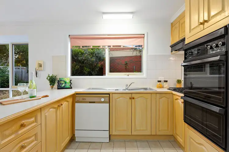 Fourth view of Homely unit listing, 2/307-309 Canterbury Road, Forest Hill VIC 3131