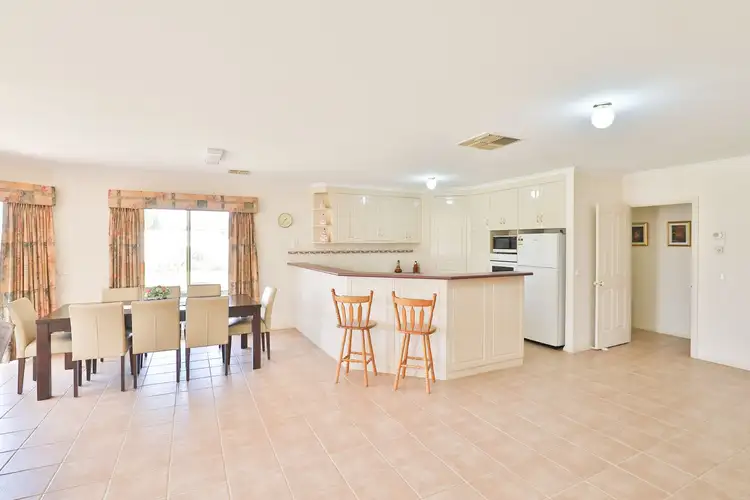 Second view of Homely house listing, 2 Duneden Close, Mildura VIC 3500