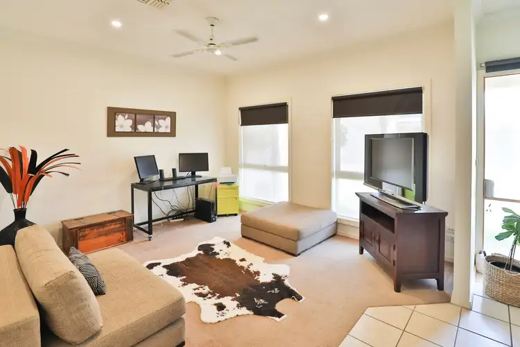 Fourth view of Homely townhouse listing, 2/307 Tenth Street, Mildura VIC 3500