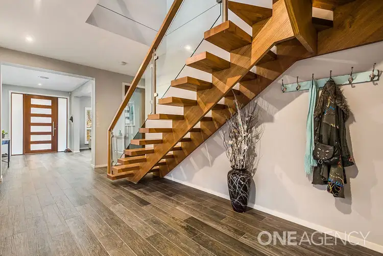 Fifth view of Homely house listing, 5 Errington Place, Sunbury VIC 3429