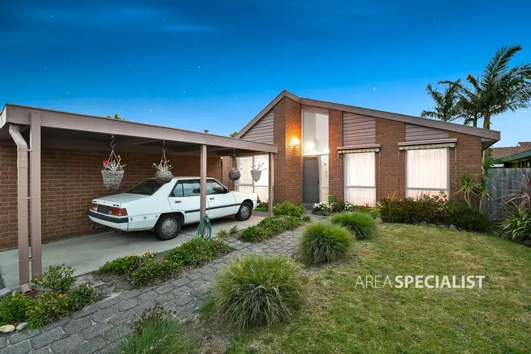 Second view of Homely house listing, 2 Mintbush Close, Keysborough VIC 3173