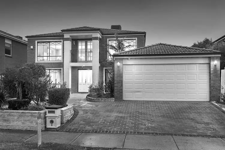 6 Bangalow Way, Aspendale Gardens VIC 3195