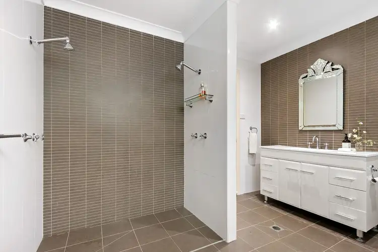 Sixth view of Homely house listing, 5 Bimbadeen Close, Belmont North NSW 2280